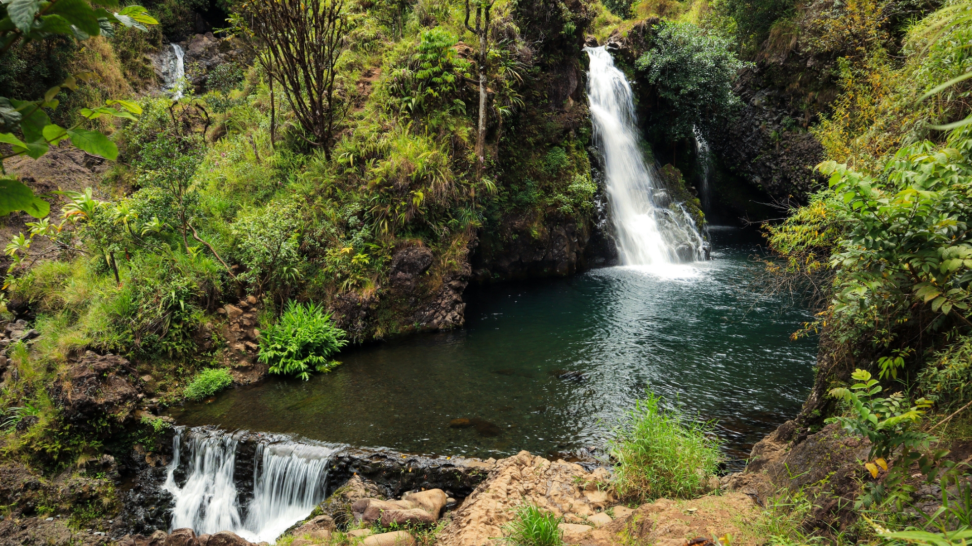 Hanawi Waterfalls - Maui