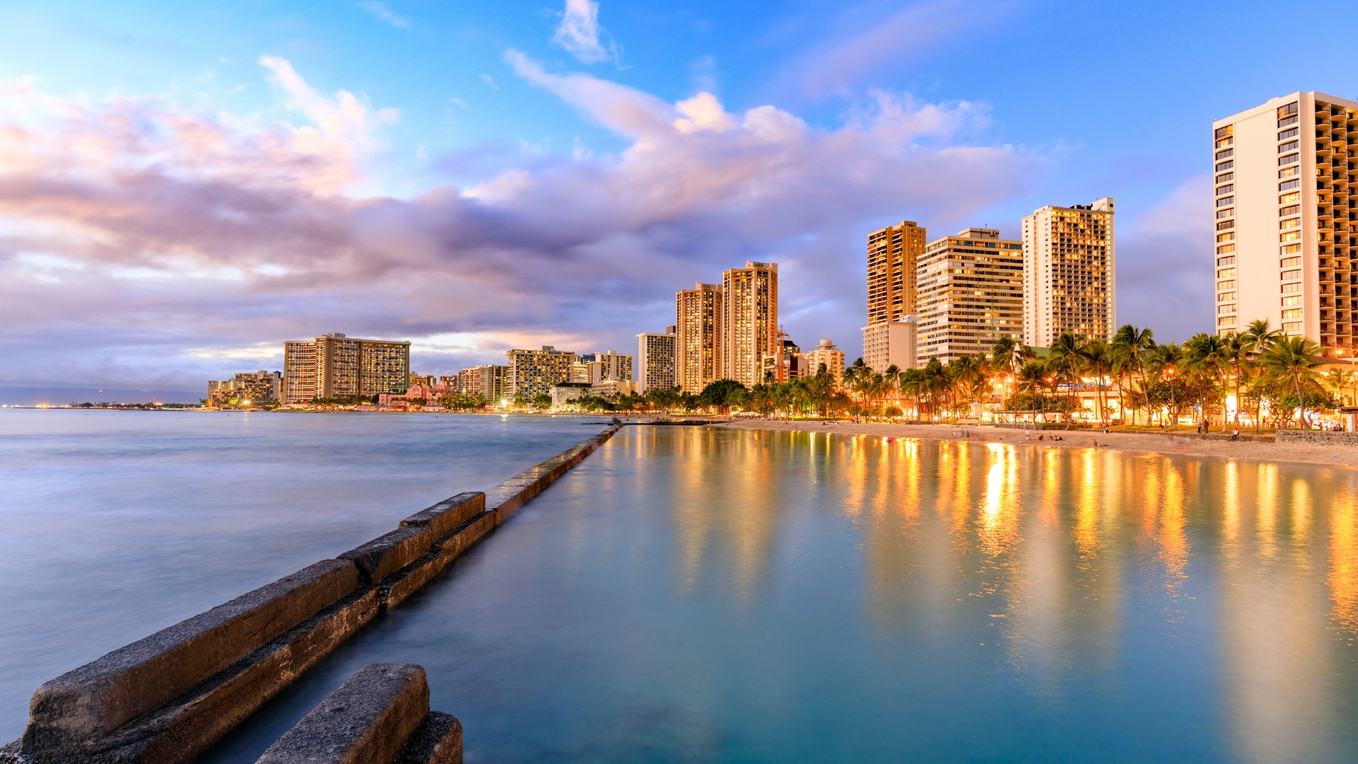 Condotels in Waikiki for Savvy Investors