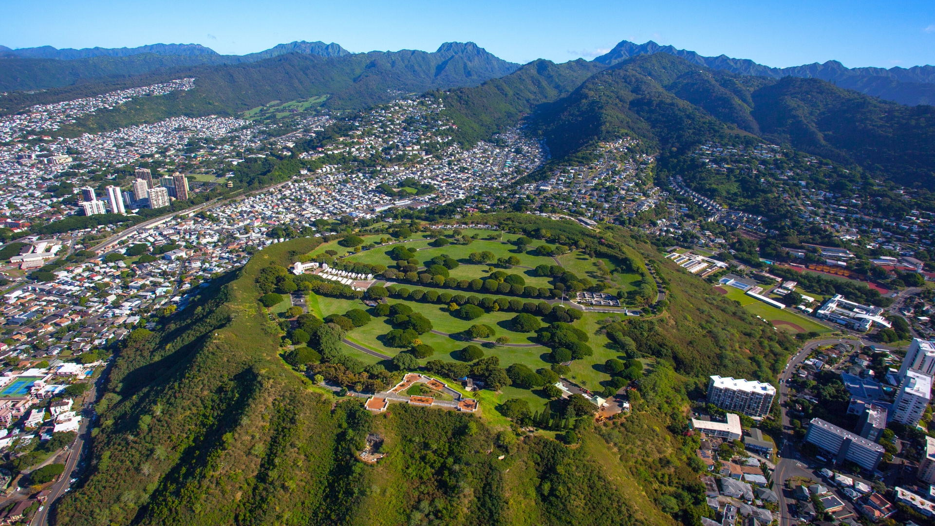 Punchbowl Cemetery - Oahu Landmark